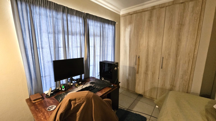 To Let 2 Bedroom Property for Rent in Schoemansville North West